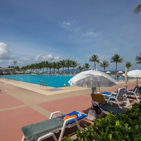 Ambassador Jomtien Wing โรงแรม 3*
