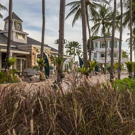 Ambassador Jomtien Wing โรงแรม 3*