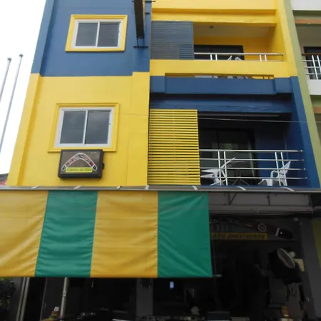 Boomerang And Bar Guest house Pattaya