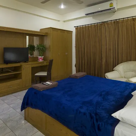 Guest house Traveller's Rest Sports Bar