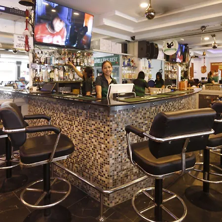 Guest house Traveller's Rest Sports Bar 4*