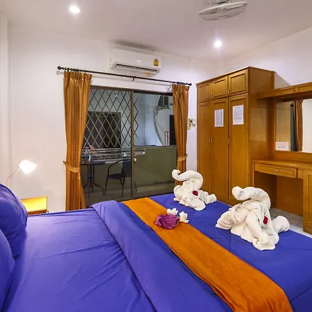 Traveller's Rest Sports Bar Guest house