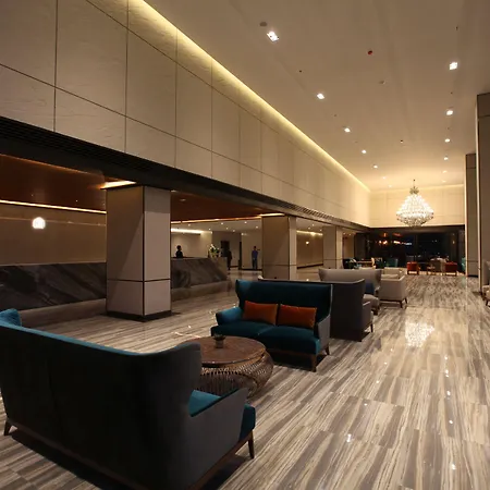Brighton Grand & Convention Pattaya
