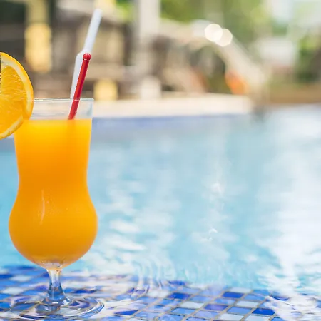 Citrus Grande By Compass Hospitality โรงแรม Pattaya