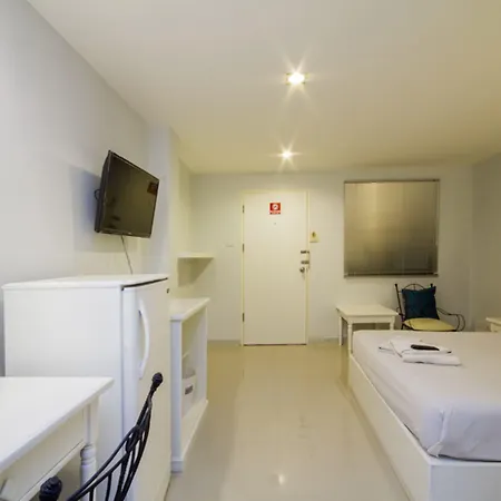 โรงแรม Ice 3*