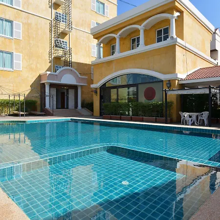 Oyo 109 Ozone Prime 4* Pattaya