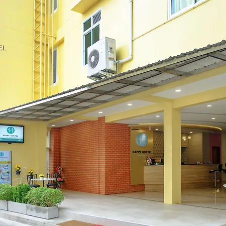 Happy Hostel *