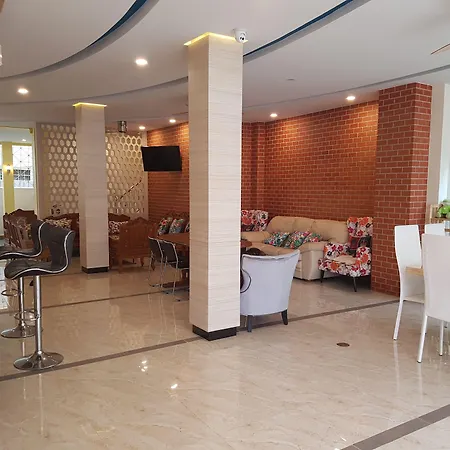 Happy Hostel