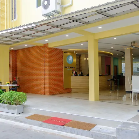 Hostel Happy