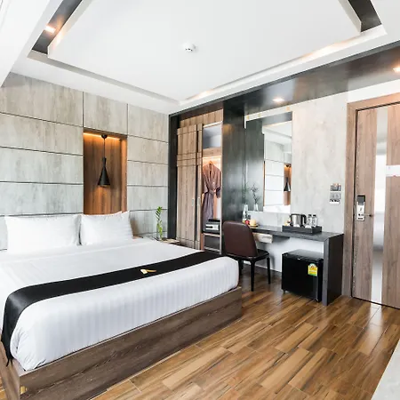 โรงแรมแอคควา โรงแรม 4*