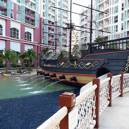 Grande Caribbean By Somphong Apartment