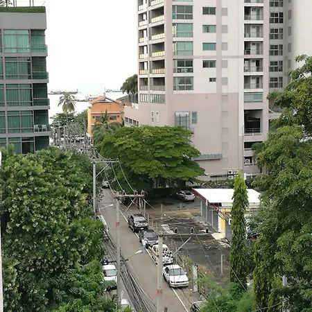 อพาร์ตโฮเทล ซอย 5 อพาร์ทเม้นท์ Pattaya