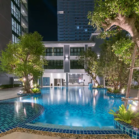 Bay Jomtien Hotel 5*