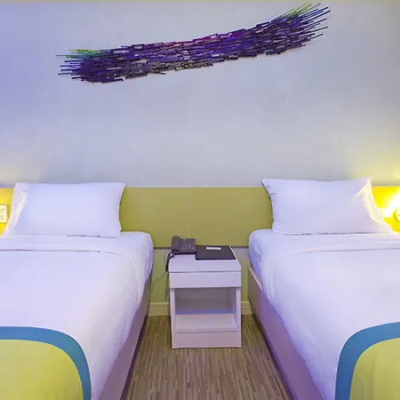 Hotel Holidays 2*