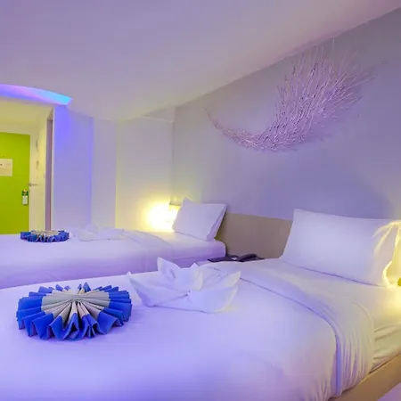 Holidays Hotel 2*