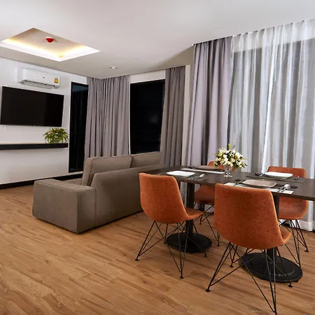 Chezzotel โรงแรม 4*