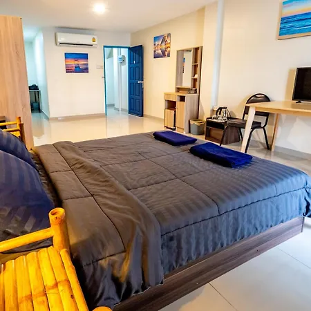 โรงแรม Blue 4*