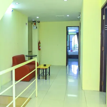 โรงแรม House Of Pattaya- Near Walking Street 3*