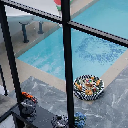 วิลล่า Your Space Pool Pattaya
