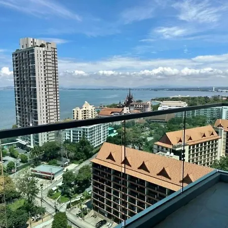 อพาร์ทเม้น Wongamat Tower Naklua Panoramic Sea View Pattaya