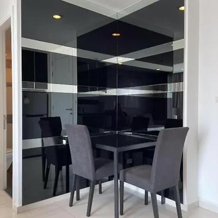 The Vision - Sea View Balcony Pratumnak * Pattaya