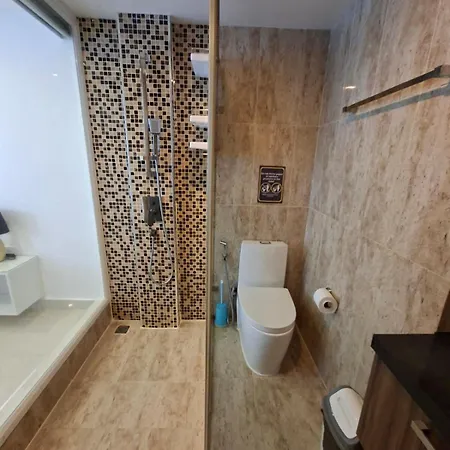Grand Avenue, 2 Bedroom-2 Baths, 69sqm *