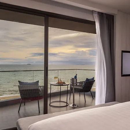 U Jomtien Pattaya