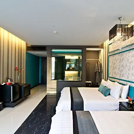 Tsix5 Quarter Hotel 5*