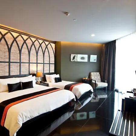 Tsix5 Quarter 5* Pattaya