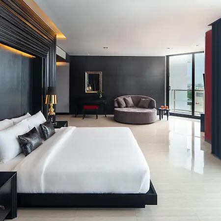 Tsix5 Quarter Hotel