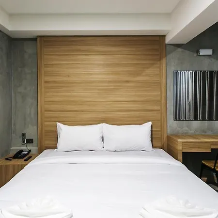 โรงแรม Happy Bou Jomtien Pattaya