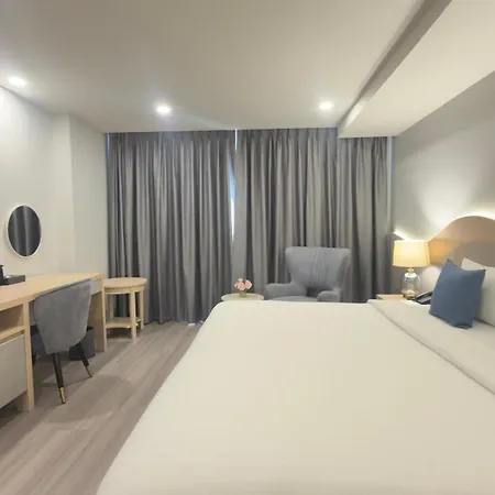 Empress โรงแรม 3*