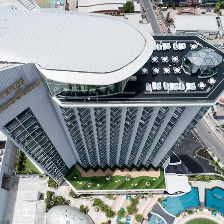 Grande Centre Point Hotel