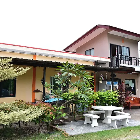 Resort Tippawan *