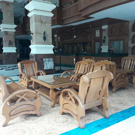 โรงแรม Terra Nara 5*