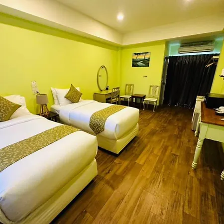 เดอะ วัน สบาย ลิฟวิ่ง โรงแรม Pattaya