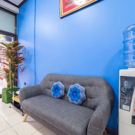 Oyo 75327 Diyana Hotel 3*