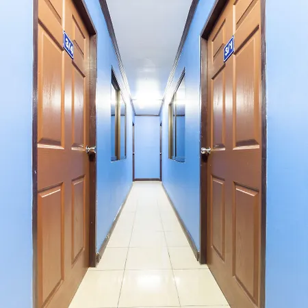 Hotel Oyo 75327 Diyana Pattaya