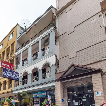 Hotel Oyo 75327 Diyana Pattaya