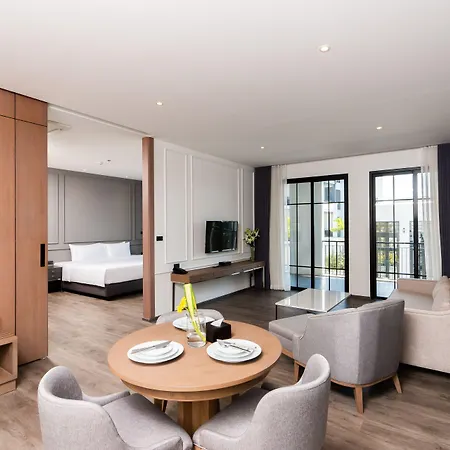 โรงแรม One Patio - Sha Extra Pattaya