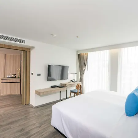 Western Nexen Hotel 4*