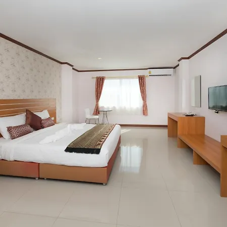 โรงแรม Regenta Residency