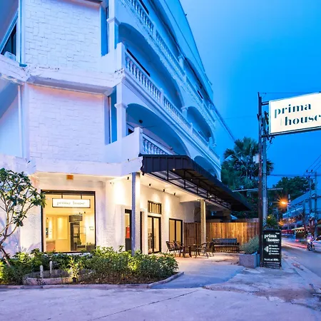 Prima House Pattaya. โรงแรม 4*