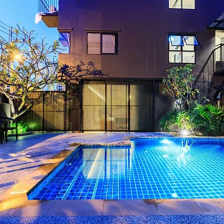 Prima House Pattaya. โรงแรม 4*