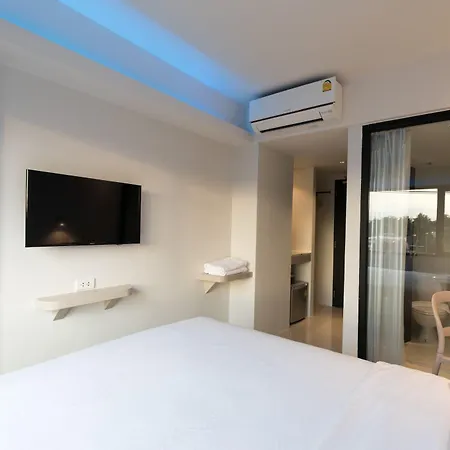 Prima House Pattaya. โรงแรม Pattaya