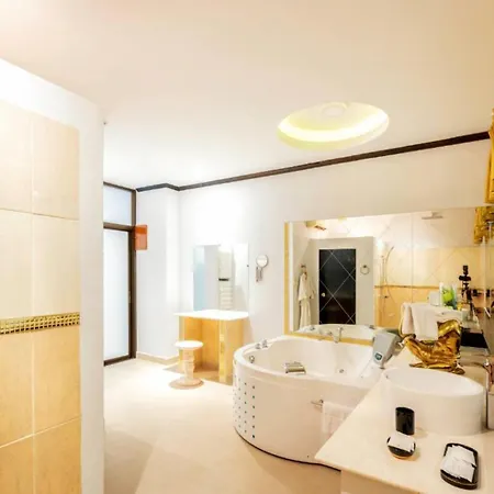 โรงแรม Poseidon Boutique 3*
