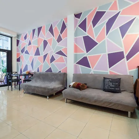 Hotel Oyo 826 Cozy 2*