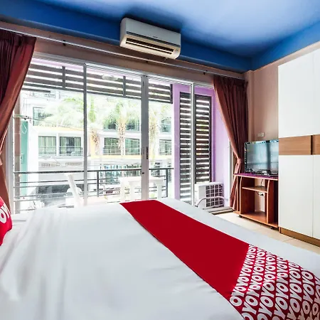 Hotel Oyo 826 Cozy 2*
