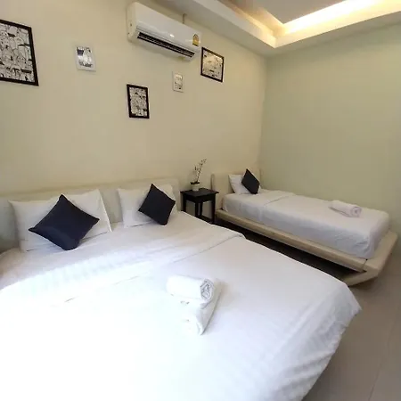 Villa Happy N Joy Pool Near Jomtien On Thepprasit Road
