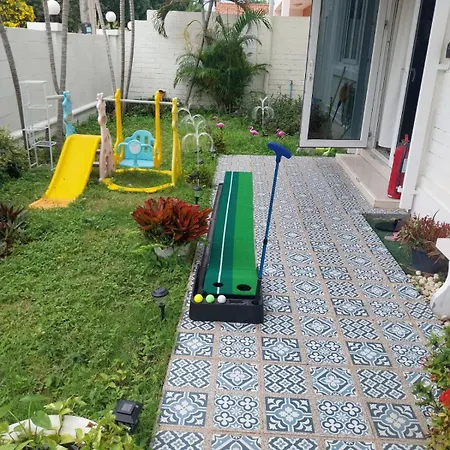 Happy N Joy Pool Near Jomtien On Thepprasit Road Pattaya